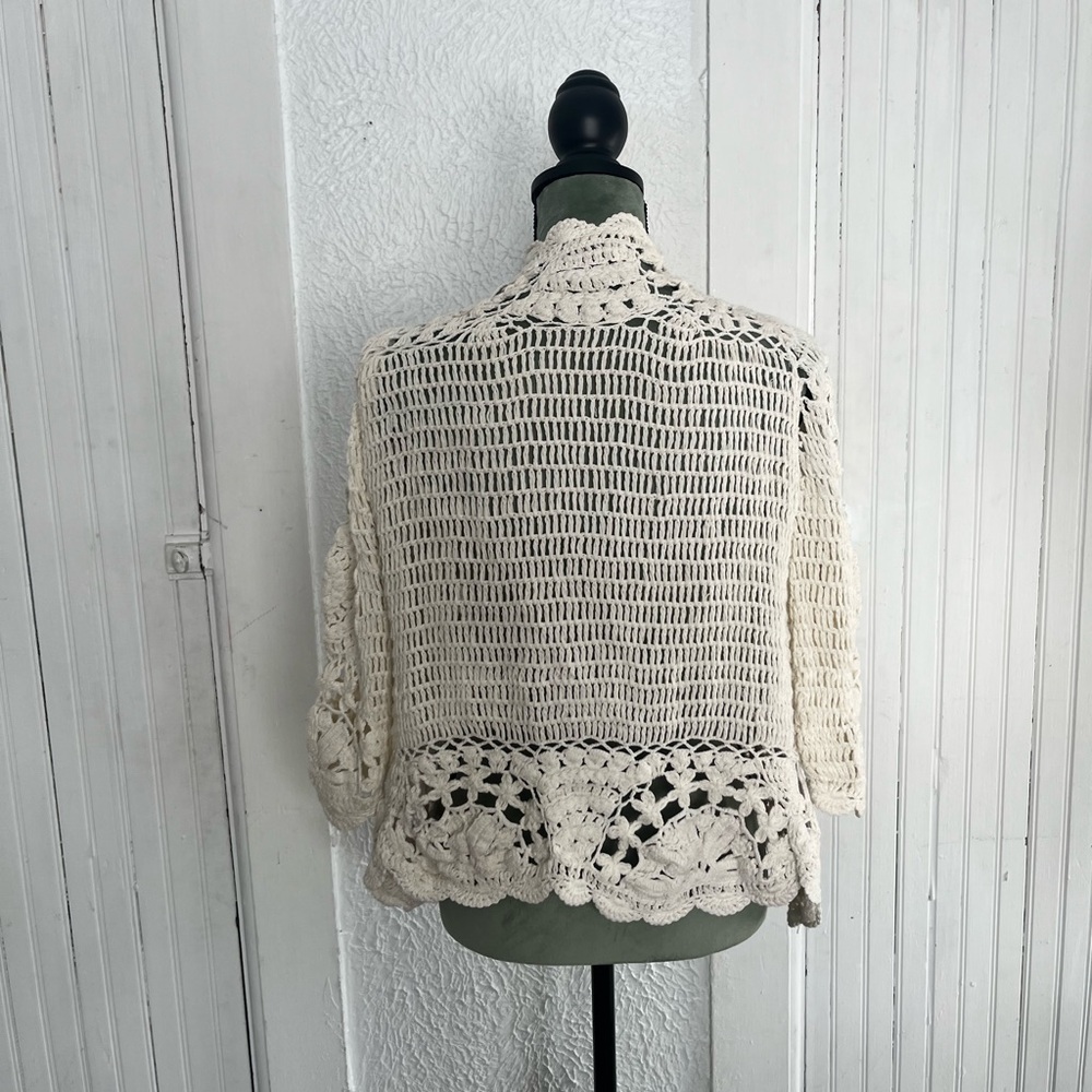Chic Cream Crochet Women's Cardigan - Picture 2 of 2